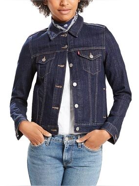 Levi’s Women's Original Cotton Denim Trucker Jacket Americana Classic